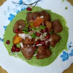 A picture of Singhara Chaat.