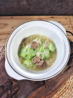 Foto resep Sup Oyong Bola Bola Daging