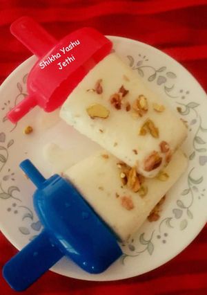 A picture of Malai Kulfi.