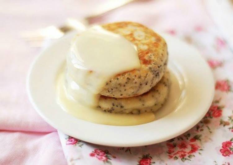 Recipe of Yummy Cheesecakes with poppy seeds (Sirniki)