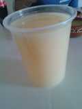 Agua de avena y leche de coco las correa para el Altar de Dolores o "lagrimas de la virgen de coco"