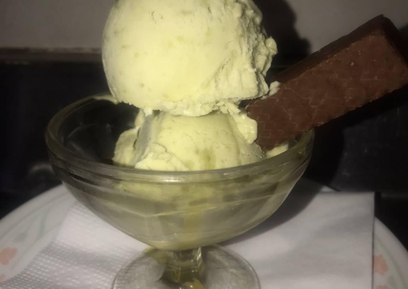 Helado casero de aguacate