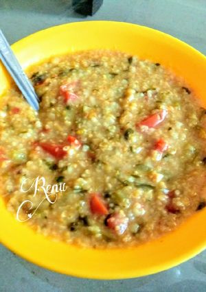 A picture of Oil free Mix Veg Daliya.