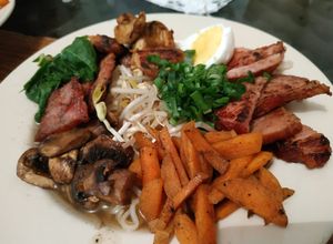 Una foto de Ramen mixto (Japón)