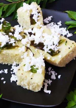 A picture of Instant rava dhokla.