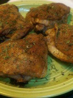 A picture of Crispy Baked Chicken Thighs.