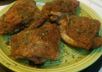 Easiest Way to Prepare Appetizing Crispy Baked Chicken Thighs