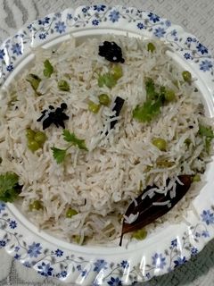 मटर पुलाव (matar pulao recipe in Hindi) रेसिपी मुख्य फोटो