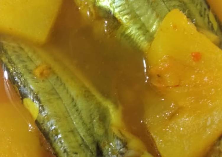 Ikan lais asam pedas tempoyak