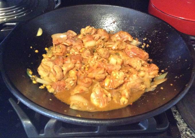 How to Make Favorite Chicken Curry - very easy to make.