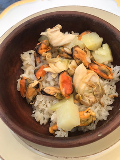 Una foto de Arroz de circunstancia 🦪 Arroz con choritos