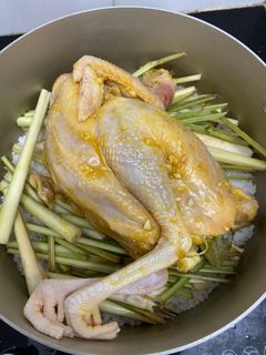 Hình của món Gà xông hơi.