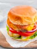 Cheesburger 610kcal