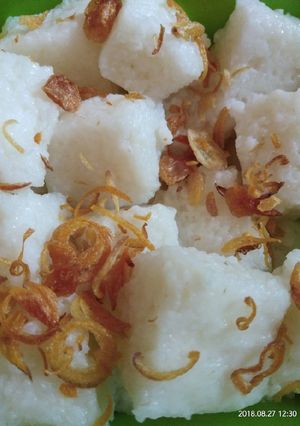 Foto resep Lontong simple lontong magiccom🍲