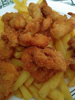 Una foto de Lágrimas de pollo con patatas para torpes