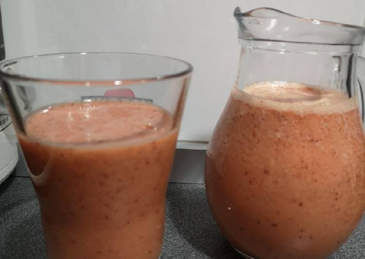 Smoothie de cereza, albaricoque y naranja