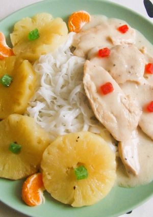 Ananászos csikemell üvegtésztával recept fotója