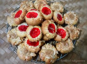 Foto resep Strawberry dan Tiramisu ThumbPrint