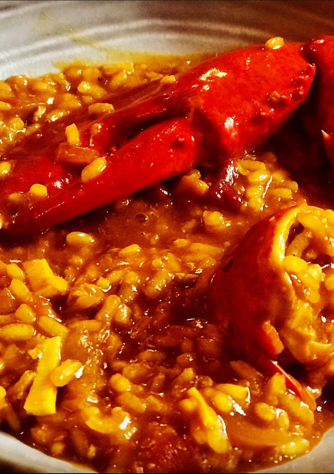 Una foto de Arroz con bogavante 🦞