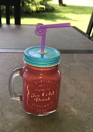 Una foto de Batido color navideño