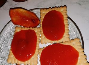 O poză a rețetei Gem de caise cu lime.