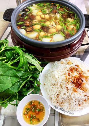 Hình của món Lẩu Gà Nấu Ớt Xiêm Xanh.