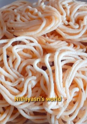 A picture of Thenkuzhal.