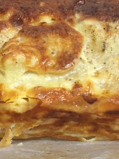 Una foto de Pastel de 🥔 patatas, jamón York y queso 🧀