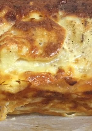 Una foto de Pastel de 🥔 patatas, jamón York y queso 🧀
