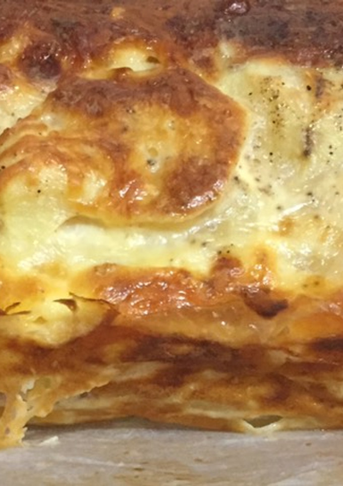 Una foto de Pastel de 🥔 patatas, jamón York y queso 🧀