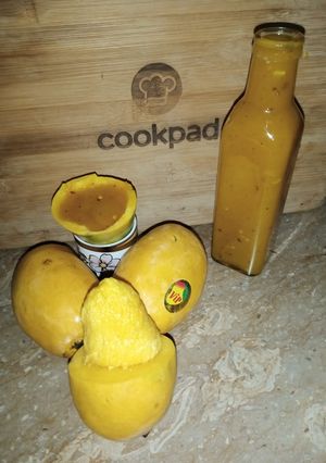 A picture of Mexican Mango Chilli sauce.