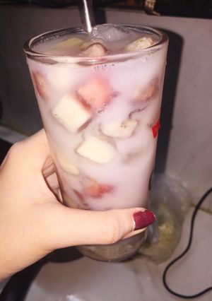 Hình của món Chè Củ Năng Sữa.