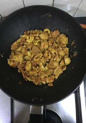 A picture of Dry urad dal vadi.
