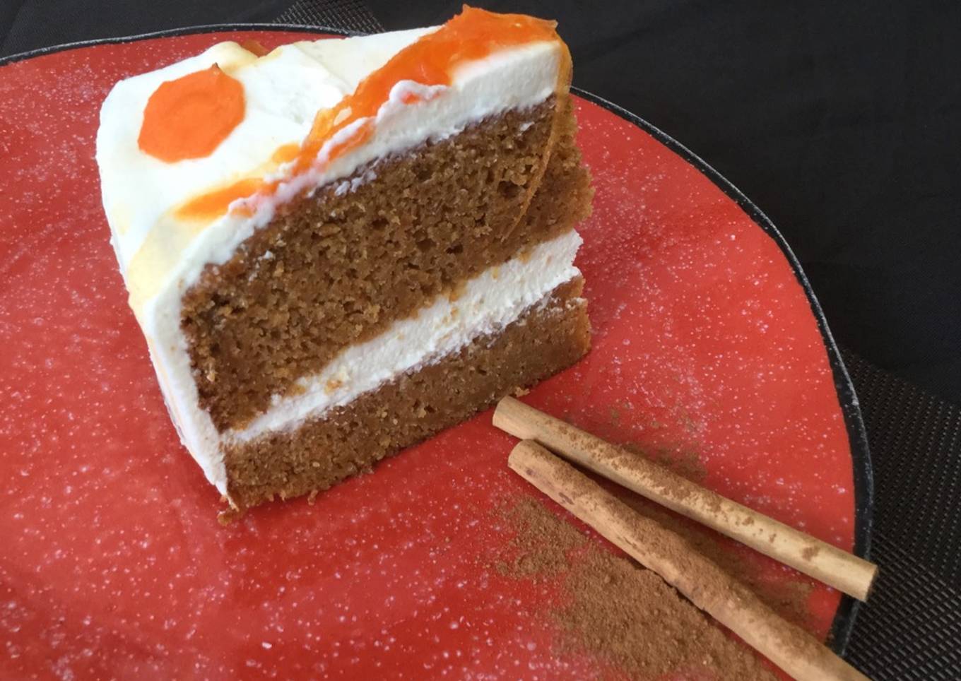 Tarta de zanahoria con frosting de queso y nata