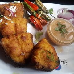 A picture of Fried fish.