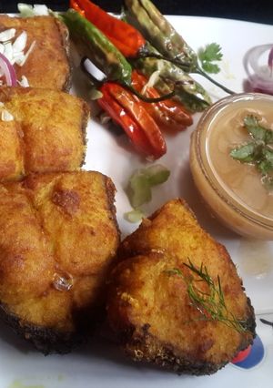 A picture of Fried fish.