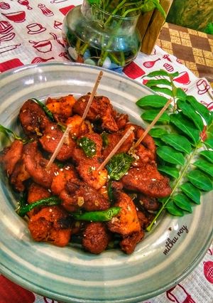 क्लासिक चिकन 65(classic chicken 65 in hindi) रेसिपी मुख्य फोटो