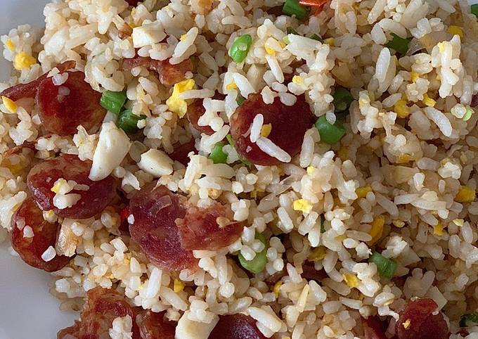 Bagaimana Menyiapkan Nasi goreng lapchiong Anti Gagal