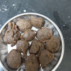 A picture of Kutu ke pkode.