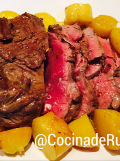Una foto de Solomillo de ternera al horno con patatas