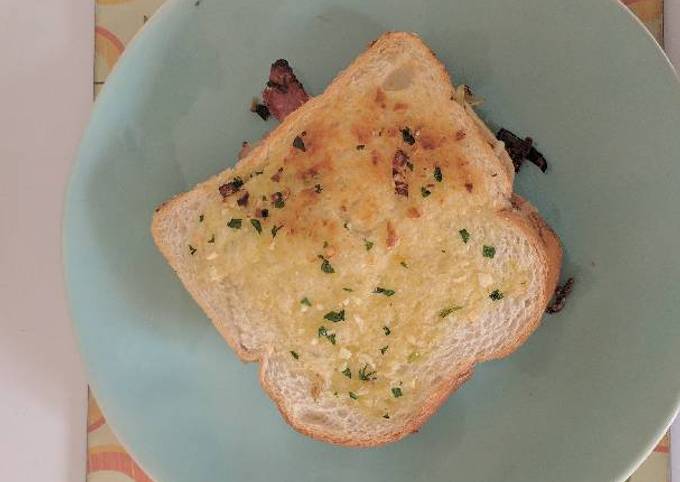 Easiest Way to Make Any-night-of-the-week Garlic bread toast