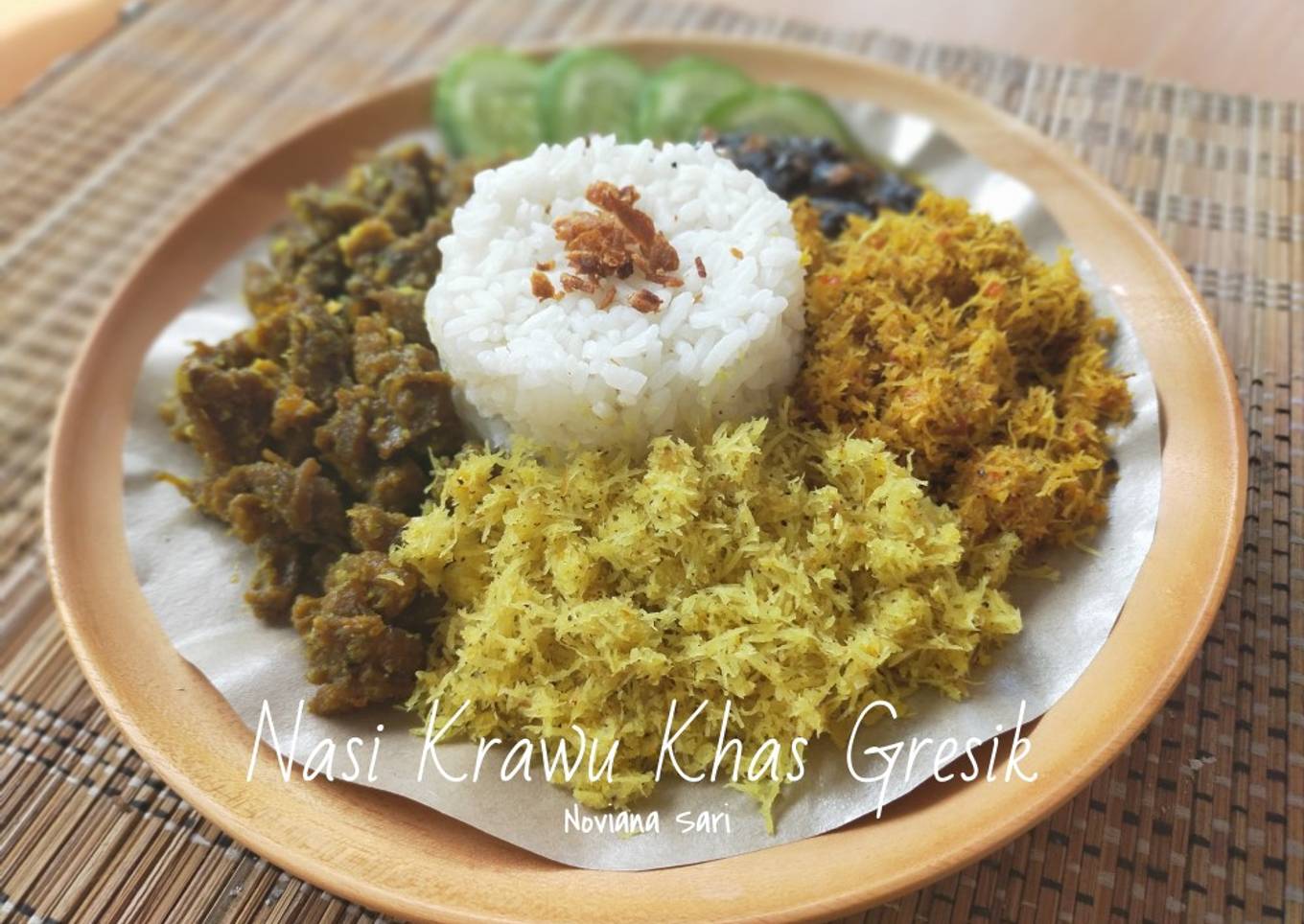 Nasi Krawu Khas Gresik / Beserta Komponen Lainnya