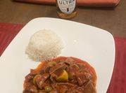 Una foto de carne fria a la vinagreta