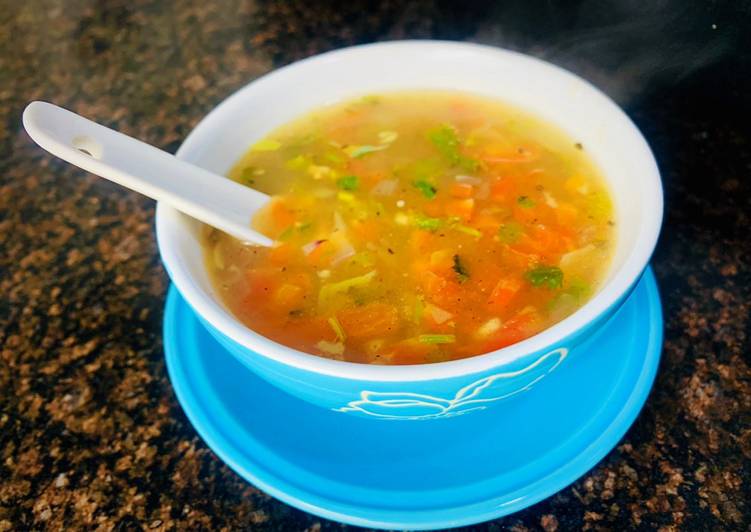 Lemon Coriander Veggie Soup