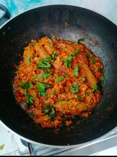 A picture of Stuffed bitter gourd.