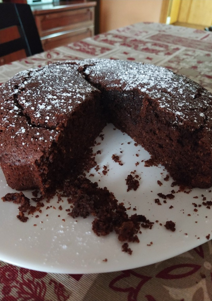 Una foto de Brownie de chocolate puro y coco