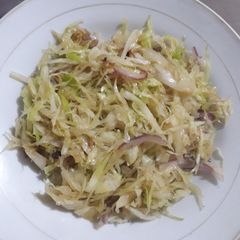 A picture of Onion fried Cabbage.