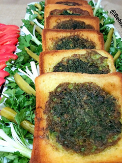 عکسی از دستور کوکو سبزی در نان تست