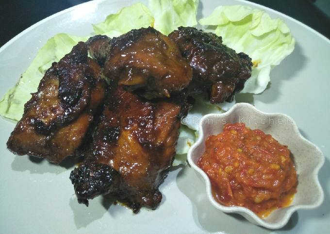 Ayam Bakar Kecap (Grilled Chicken with Sweet Soy Sauce)