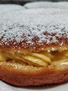 Una foto de DONAS🍩Caseras rellenas de Crema Pastelera &Baileys...!😋